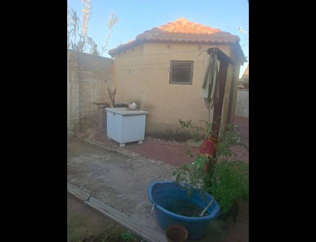 3 BEDROOM HOUSE FOR SALE IN MAYFIELD PARK